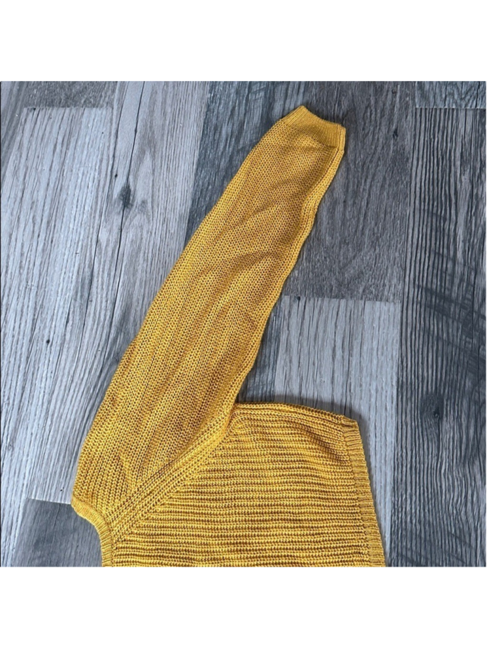 Lulus Fall is Calling Mustard Yellow Knit V-Neck Cropped Sweater women's small - Picture 11 of 12